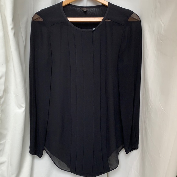 Aritzia T.Babaton Silk Blouse - Picture 1 of 9